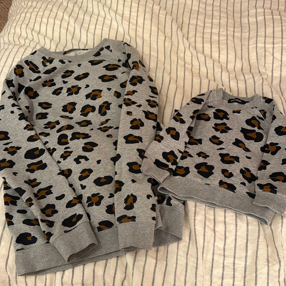 Beau Hudson mom and baby matching sweatshirts